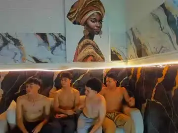 Chaturbate Live Porn of boysdeluxemilitary
