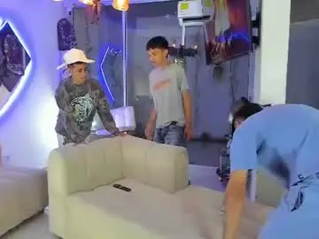 Chaturbate Live Sex Cam of boysdeluxemilitary