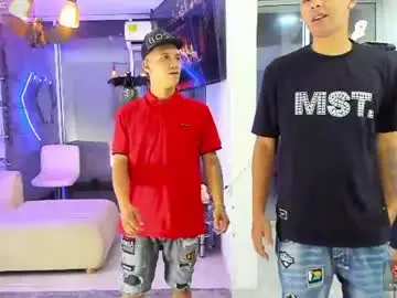 Chaturbate Free Porn Cam of boysdeluxemilitary