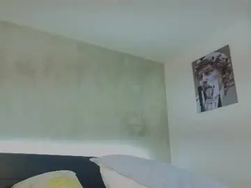 Chaturbate Nude Webcam of emmi_collins
