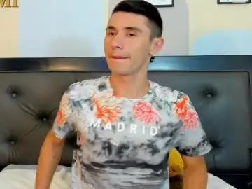 Chaturbate Live Sex Cam of jota_stevensxx