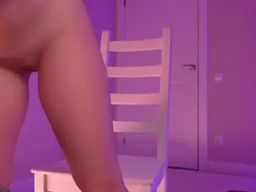 Chaturbate Free Live Porn of miablueye