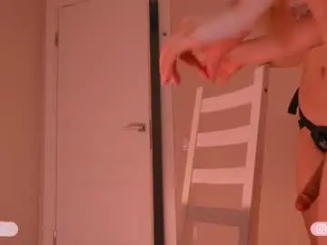 Chaturbate Sex Cam of miablueye