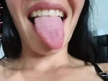 Chaturbate Live Sex Cam of samanthahoteer96