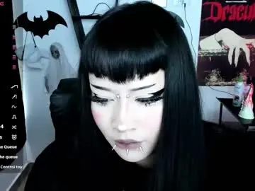 Chaturbate Watch Live Sex Cams of cristal_kosh