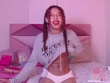 Chaturbate Adult Webcam of tinyy_star