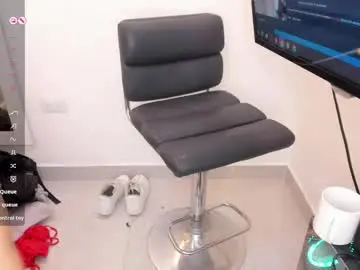 Chaturbate Best live sex cam show of realbadbxtch