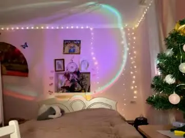 Chaturbate Watch Live Sex Cams of bebravee