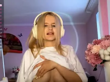 Chaturbate Free Live Porn of bebravee