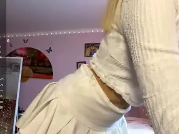 Chaturbate Watch Live Sex Cams of bebravee