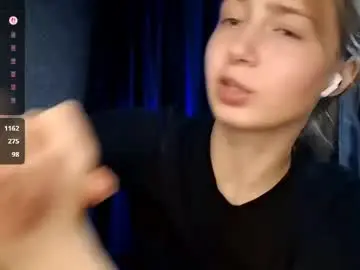 Chaturbate Adult Video Chat of bebravee
