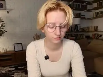 Chaturbate Best live sex cam show of graycewelborn