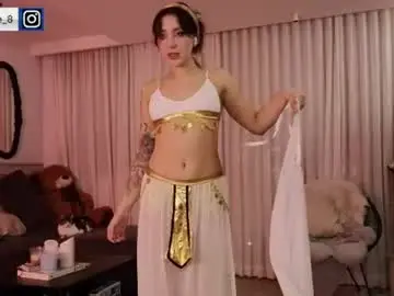 Chaturbate Sex Cam of maxine_8