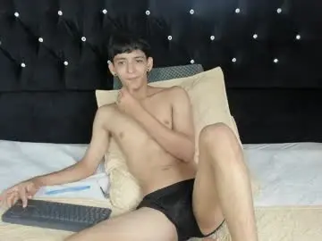 Chaturbate Adult Webcam of sebas_cat