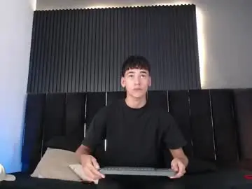 Chaturbate Sex Chat of dominic_ghost