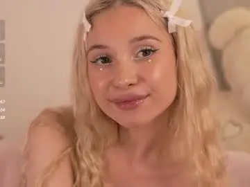 Chaturbate Sex Cam of jennyplaudis_