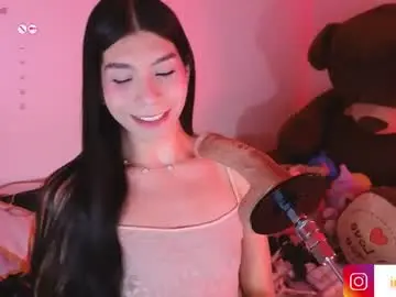 Chaturbate Live Sex Cam of im__isabella