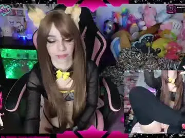 Chaturbate Live Sex Cam of likemyashe