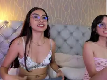 Chaturbate Live Sex of natalhy_