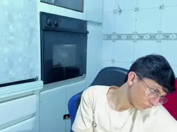 Chaturbate Live Porn of elangiraldo