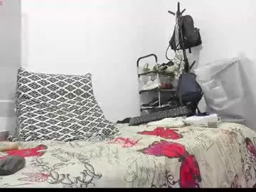 Chaturbate Adult Video Chat of mia_soman