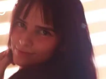 Chaturbate Live Sex Cam of chrystal_jade