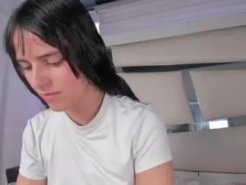 Chaturbate Live Sex Cam of chrystal_jade