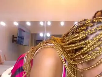 Chaturbate Live Sex of petitestrawberry18