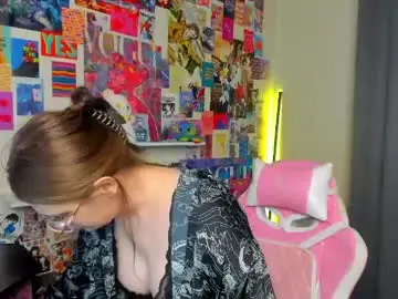 Chaturbate Best live sex cam show of queenmilena