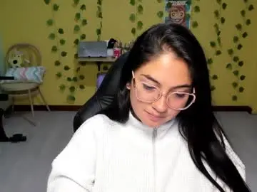 Chaturbate Nude Webcam of littleprety6969