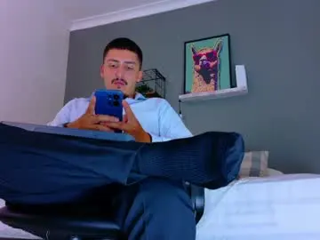 Chaturbate Live Porn of mrfox__