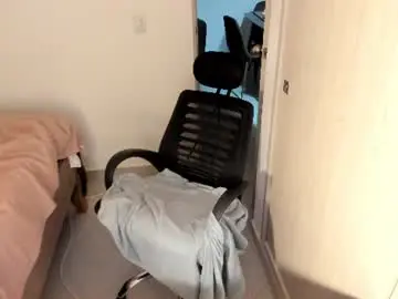 Chaturbate Live Porn of nahomi2021