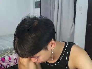 Chaturbate Adult Webcam of ur_younngtwinkxxx