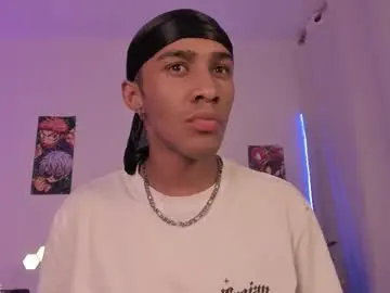 Chaturbate Free Porn Cam of blackwhitelov