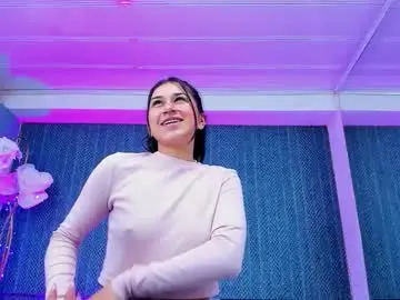 Chaturbate Free Porn Cam of leamoreau__