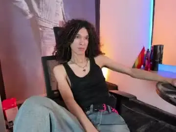 Chaturbate Nude Webcam of anddy_hugecock