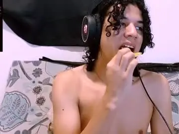 Chaturbate Best live sex cam show of isidroglasc