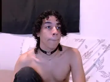 Chaturbate Free Porn Cam of isidroglasc