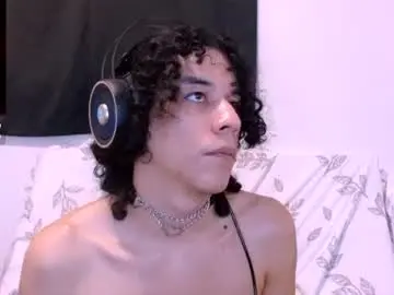 Chaturbate Live Sex Cam of isidroglasc