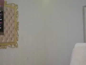 Chaturbate Live Sex Cam of peachylina