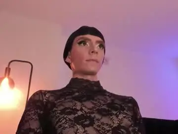 Chaturbate Free Porn Cam of cameron_lyra