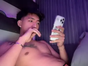 Chaturbate Live Sex Cam of daario_nahariss