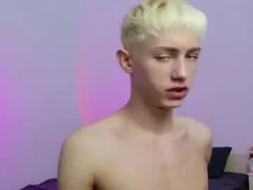 Chaturbate Live Sex Cam of leonlure