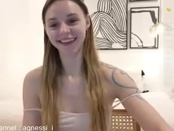 Chaturbate Adult Video Chat of agnessi_