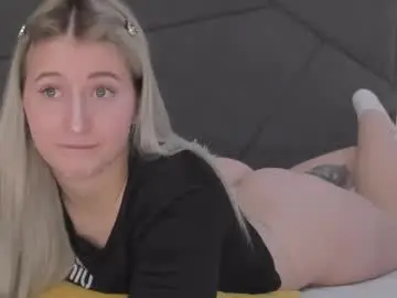 Chaturbate Best live sex cam show of hollytaillor