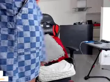 Chaturbate Live Sex Cam of troywesly_