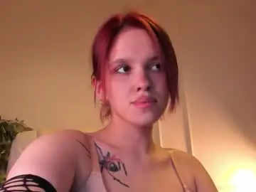 Chaturbate Watch Live Sex Cams of adalyn_glow