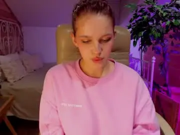 Chaturbate Live Sex of adalyn_glow