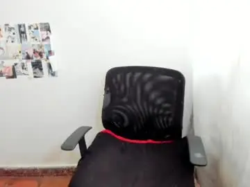 Chaturbate Free Live Porn of conie_squirtt