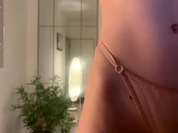 Chaturbate Live Sex Cam of kleo_l